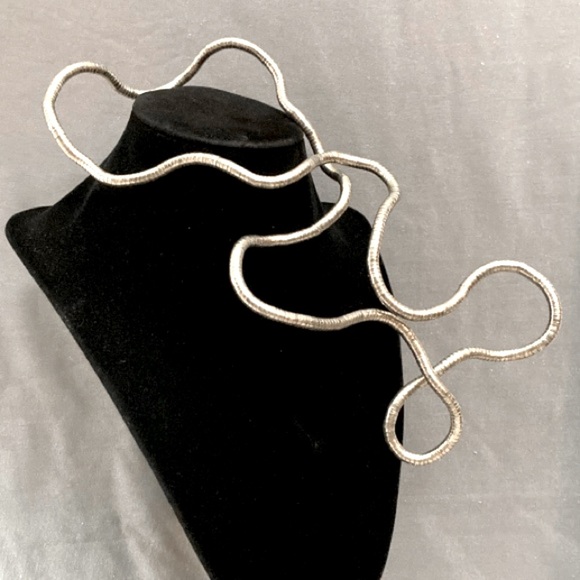 Vintage Jewelry - Vintage Flexible Metal Coil Abstract Necklace